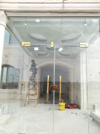 زجاج سيكوريت 3
