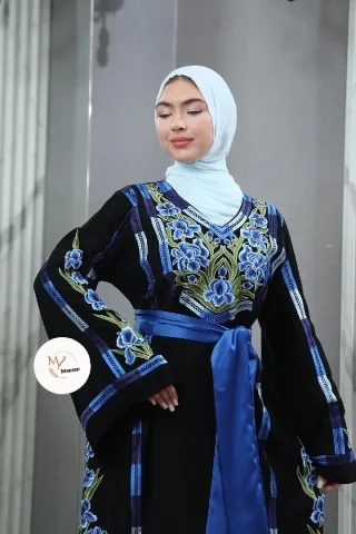 ✔️موسم جدييييييد✔️ثوب التراثي بأجمل الألوان تطريز فخم✔️متوفر لجميع الأحجام ✅✅✅✅✅✅✅ا