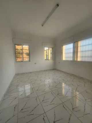 السلام عليكم ورحمه الله وبركاته ✋شقه للايجار في اربد 👍زبدا شرق المركز الغربي 👍من 6