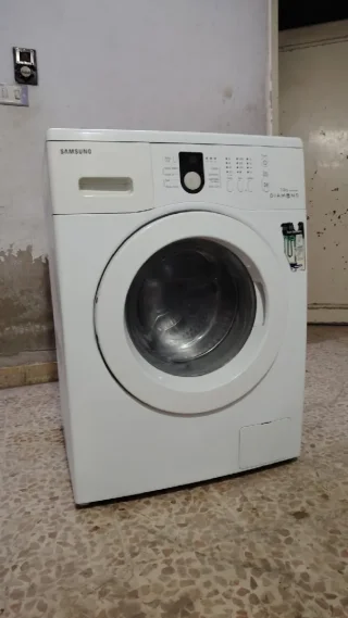 🍃غساله سامسونجدايموند7 كيلو انفيرتربسعر 110 دينارشامل توصيل عمان الزرقا/خ ي ر