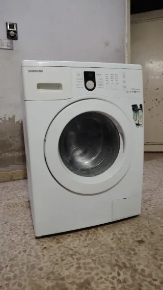 🍃غساله سامسونجدايموند7 كيلو انفيرتربسعر 110 دينارشامل توصيل عمان الزرقا/خ ي ر