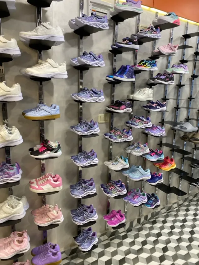shoes lounge 2