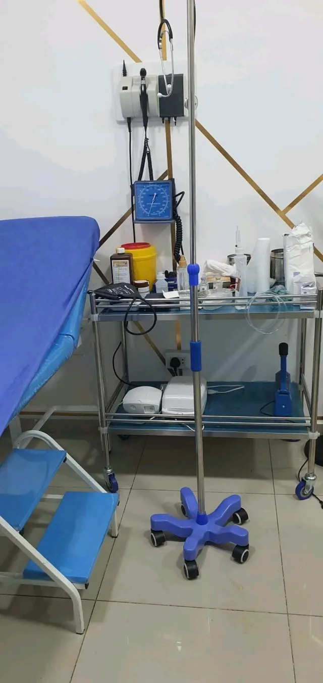 عيادة الدكتور خالد مناصرة للنسائية و التوليد وسلامة الجنين والطب العام 4