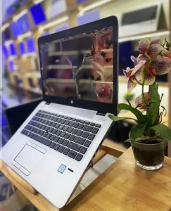 لابتوب hp أعلى فئة وكالة كأنه هسا طالع من المصنع وبسعر خيالييي 3