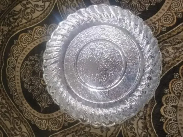 مؤمن قنديل لبيع مستلزمات المطاعم والحلويات الكرتونية