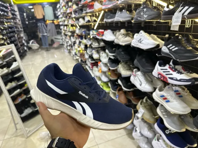 الشواهين وخضر Outlet 5