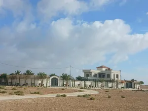 أرض للبيع في الجيزة قرب شارع المطار