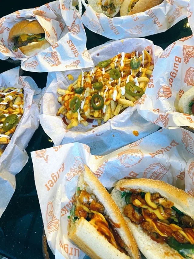Lunch box burger