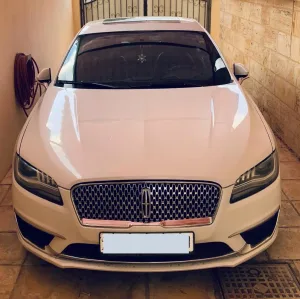 Lincoln MKZ Hybrid 2019 مميزة جدا  للبيع 12