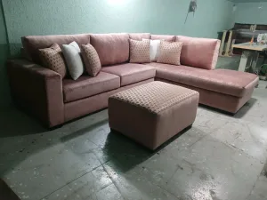 🧵🪡 مشغل بيت التنجيد 🪡🛋️نقوم بـ تنجيد وتفصيل الكنب والكورنرات والتخت بجميع الأشكال 6