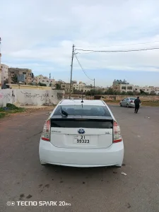 بريوس 2010 للبيع 4