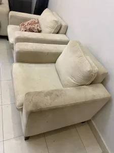 طقم كنب ٧ مقاعد تفصيل ثقيل خشب سوّيد 3
