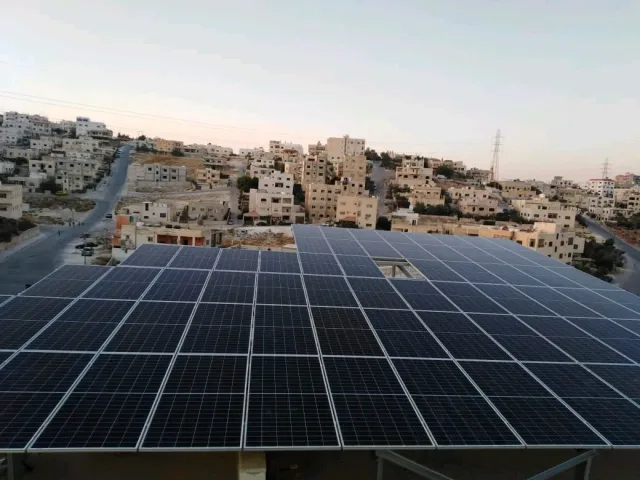 مؤسسة جسور للطاقة المتجددة 14
