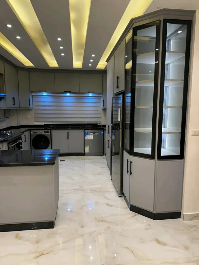 مشغل ابو قيس لكافة أعمال الألمنيوم والاباجورات