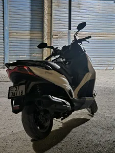 سكوتر كيمكو  xtown 250cc للبيع 4