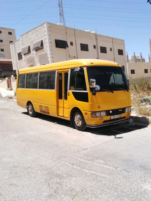 باصات للرحلات والمناسبات