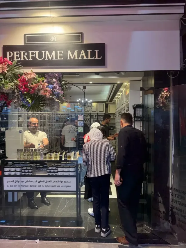 perfume mall 4