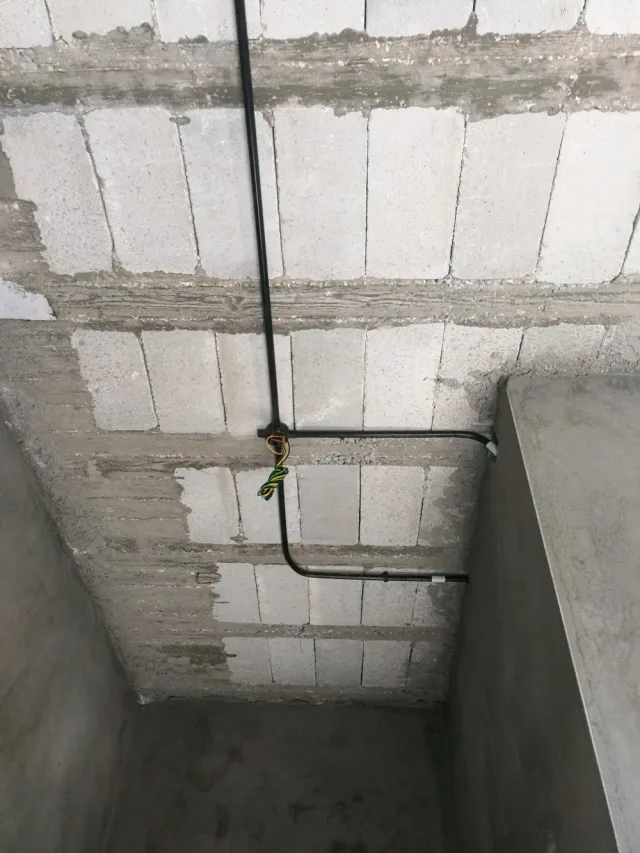 Diamond touch for maintenance