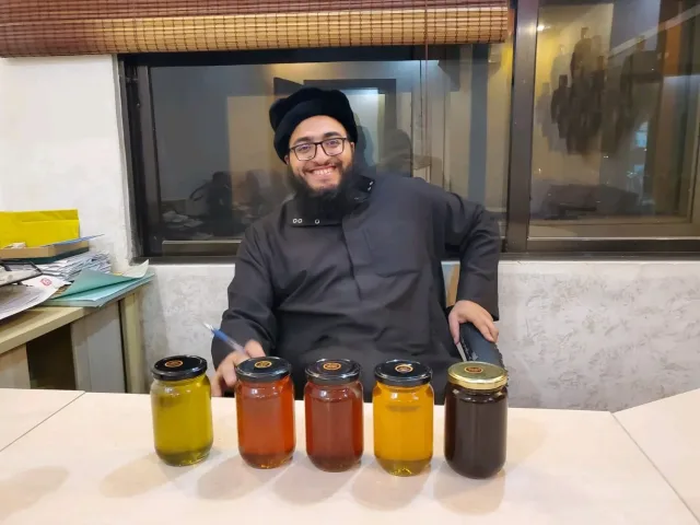 مناحل وعسل عين كـــــارم