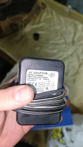 كيبلات و محولات و شواحن  للبيع 12