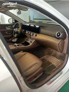 مرسيدس E300 لؤلؤي 9