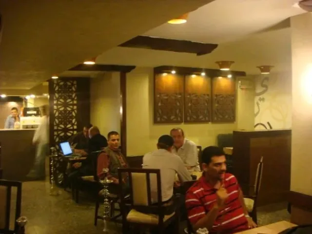 almawardi coffee shop 2