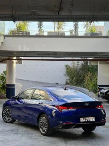 HYUNDAI AVANTE CN7 2021 5