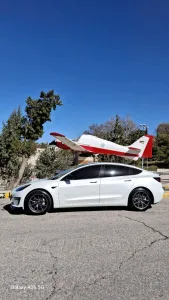 Tesla model 3 2023 3