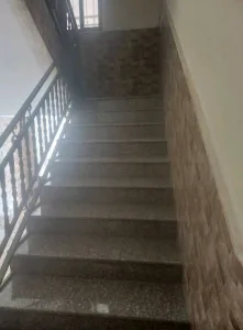 بيت مميز للبيع 5