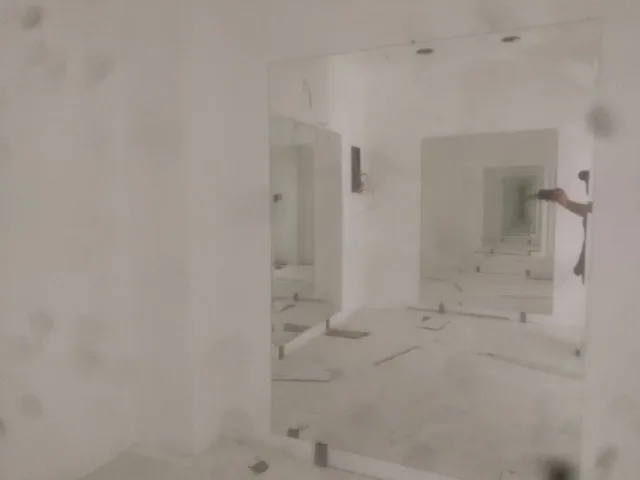 معرض التاج 14