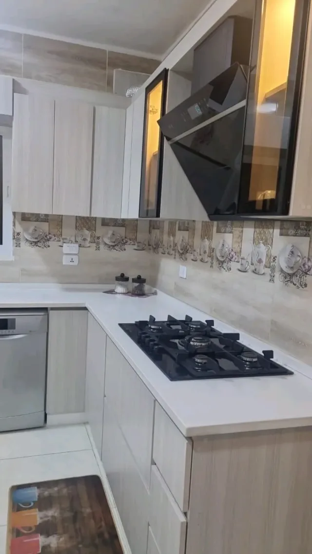 الكردي لأنظمة الألمنيوم والمطابخ