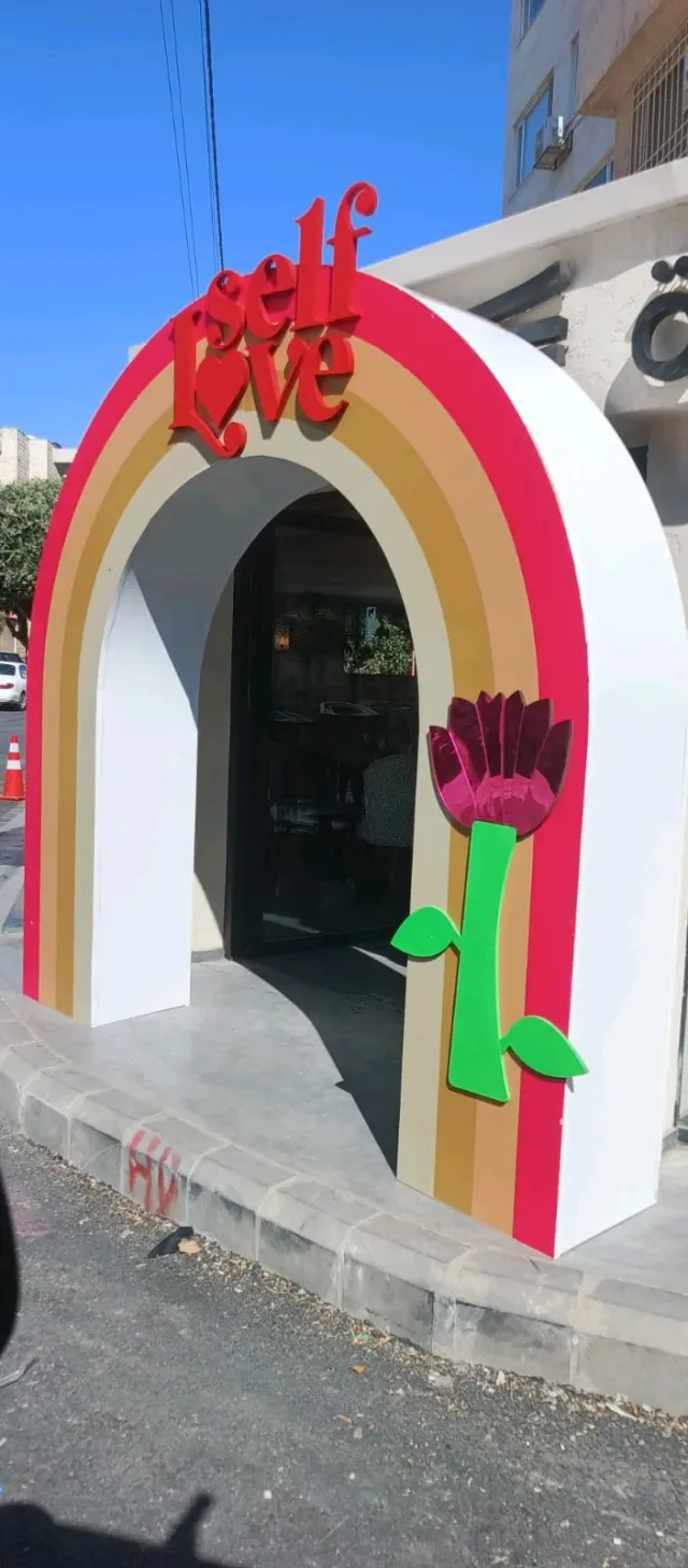 مشغل آسيا الأفغاني 3