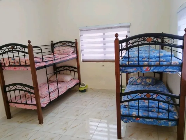 DUNDEE CHALET 6