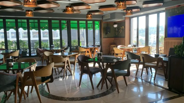 Asrar Restaurant and Cafe 6