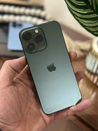 iphone 13 pro ‏ 8