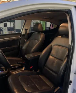 HYUNDAI AVANTE 2019 10