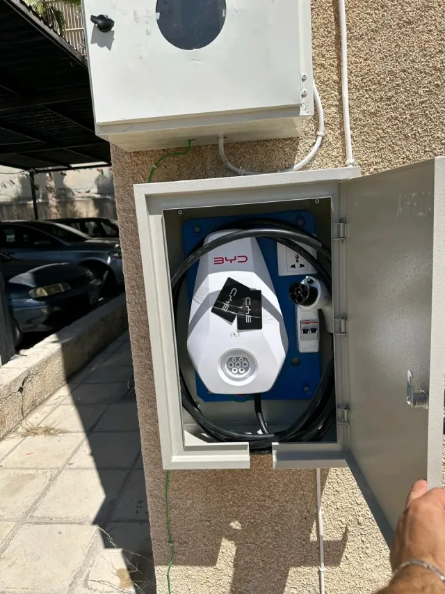 EV POINT & SOLAR ENERGY 7