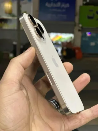 iphone 16 pro 2