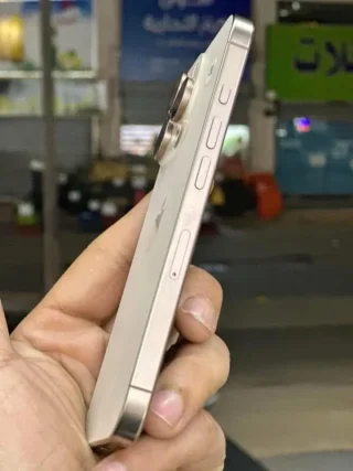 iphone 16 pro 3
