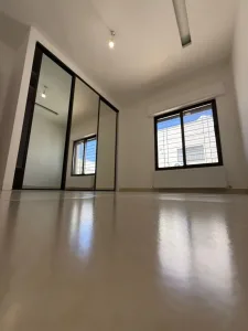 شقة حي المنصور 10