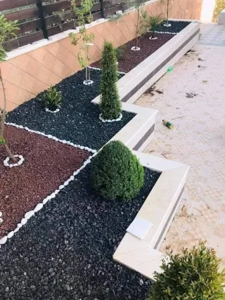 توف بركاني للحدائق و جميع اعمال الديكور بمقاسات و احجام مختلفة