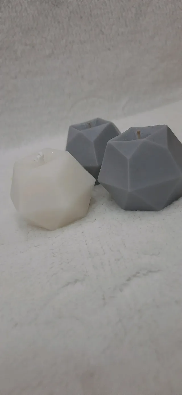 Candle maker