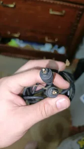 كيبلات و محولات و شواحن  للبيع 6