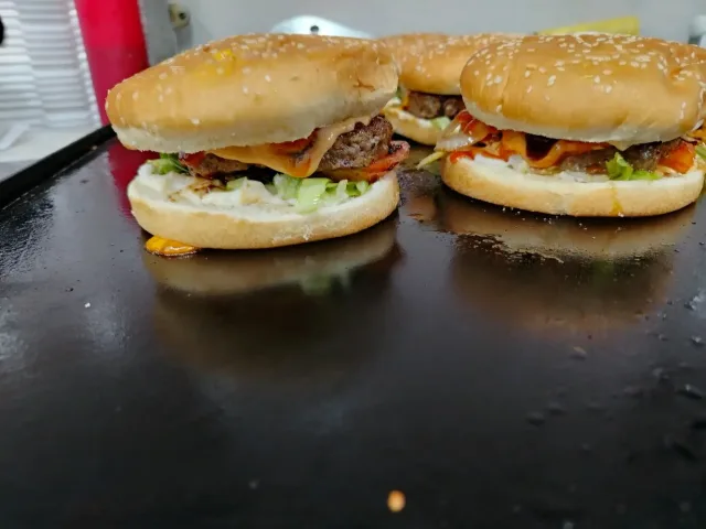 فراولة سناك وكوكتيل