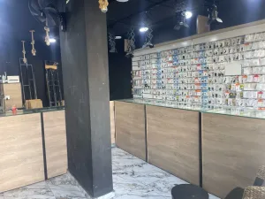 محل صيانة موبايلات للبيع 4
