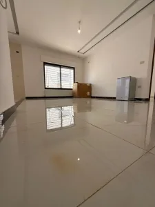 شقة حي المنصور 13