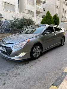 للبيع هونداي سوناتا ٢٠١٢ 7