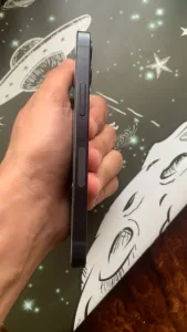 آيفون 12 ميني 8