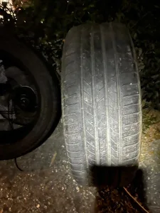 ٤ فردات كوشوك نوع بريجستون مقاس 235/50  R20 5