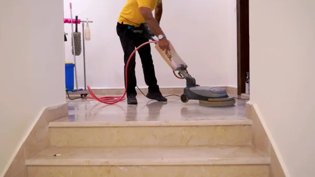 نجم عمان لخدمات التنظيف و التعقيم 14
